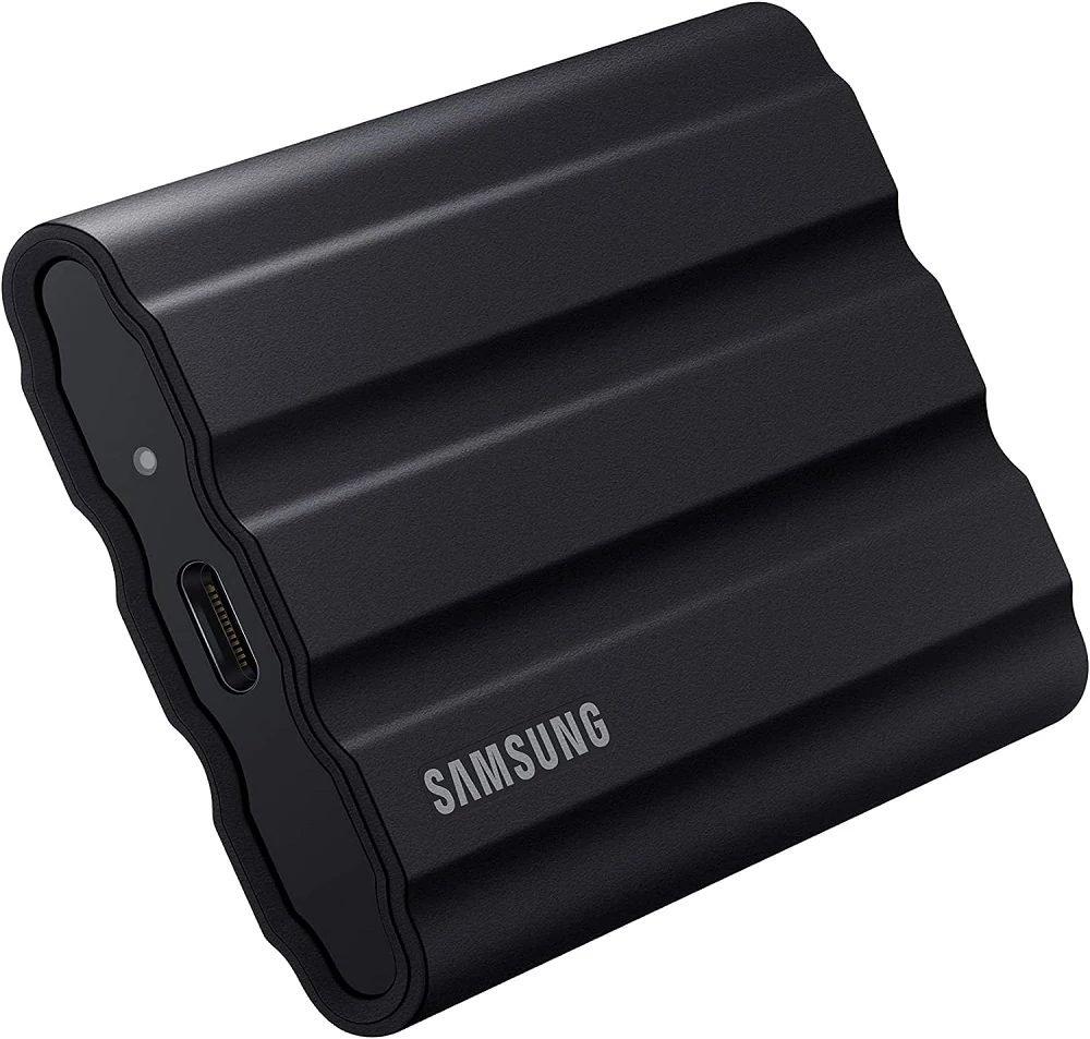 SAMSUNG T7 SHIELD USB-C 3.2 GEN 2 KÜLSŐ SSD MEGHAJTÓ 4TB FEKETE
